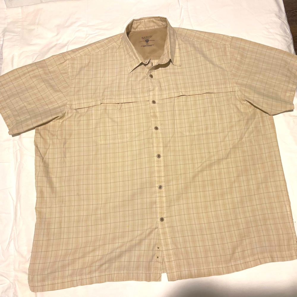 Arrow button down short sleeve shirt, 2XL, Tan color